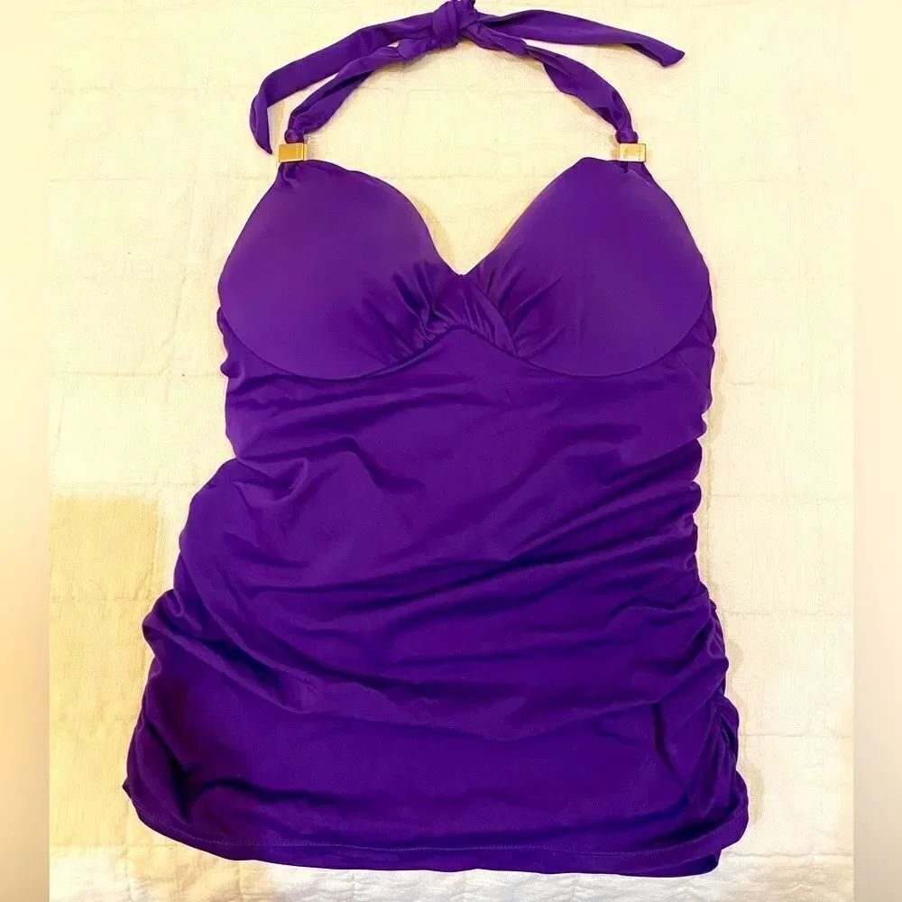 Victoria’s Secret Swim Top Women Size 34C